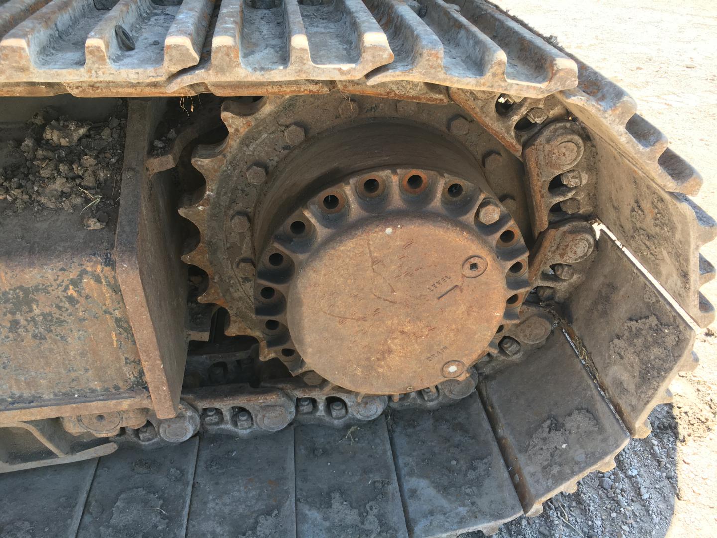 ./imagenes/INVOICE/2019/16826/EXCAVADORA CAT 330D (8).JPG